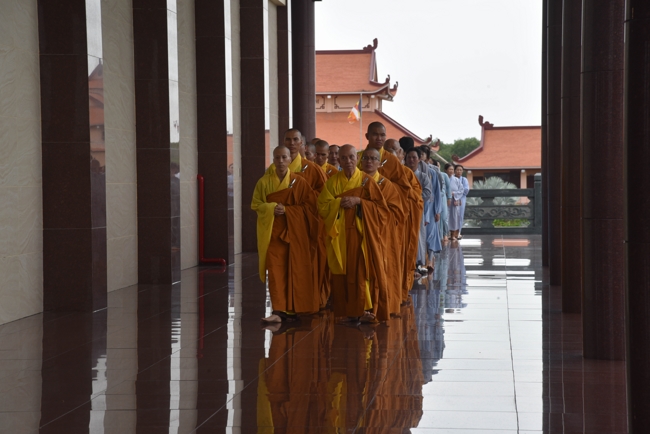 Offering rain-retreat Schools of the Charity Board, Buddha Calendar 2659 - Solar Calendar 2025