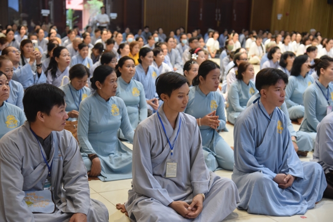 Offering rain-retreat Schools of the Charity Board, Buddha Calendar 2659 - Solar Calendar 2025