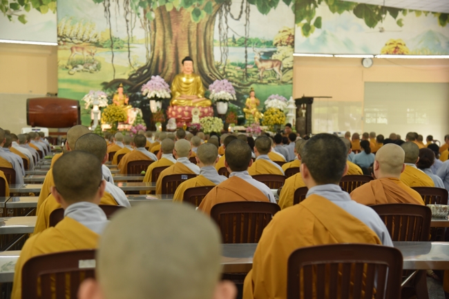 Offering rain-retreat Schools of the Charity Board, Buddha Calendar 2659 - Solar Calendar 2025