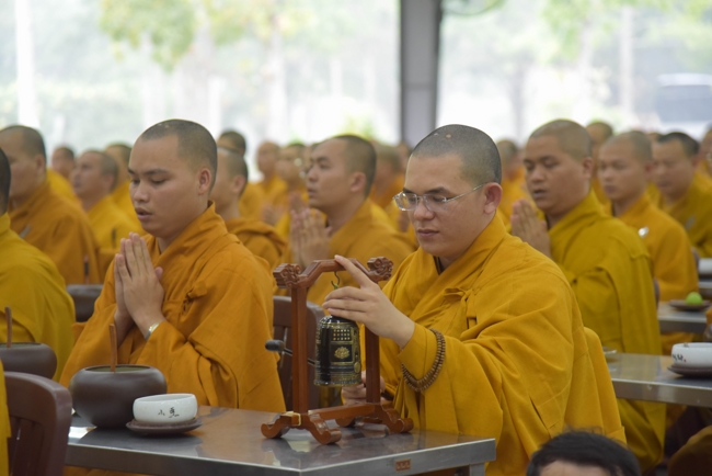 Offering rain-retreat Schools of the Charity Board, Buddha Calendar 2659 - Solar Calendar 2025