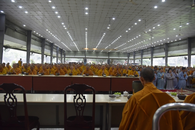 Offering rain-retreat Schools of the Charity Board, Buddha Calendar 2659 - Solar Calendar 2025