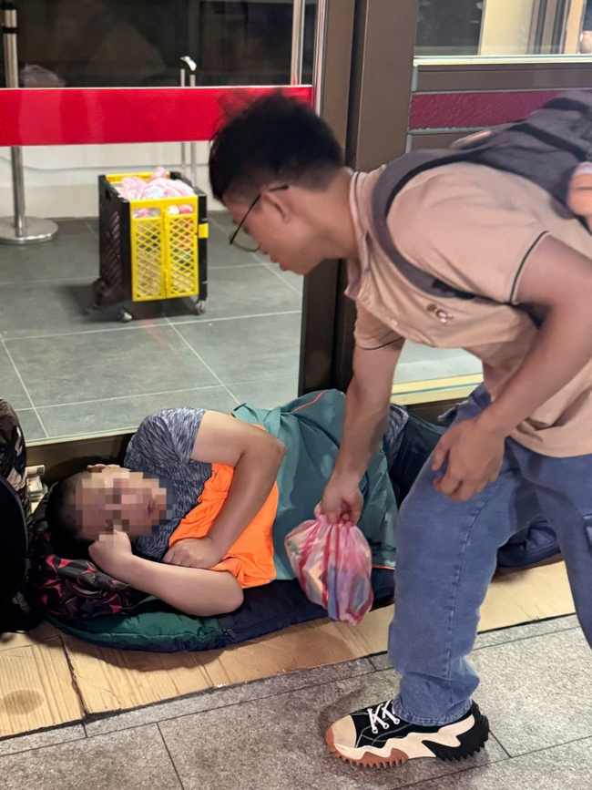 Dharma assembly for worshiping Bodhisattva Avalokitesvara – One-Day Practice at Linh An Pagoda in Taiwan