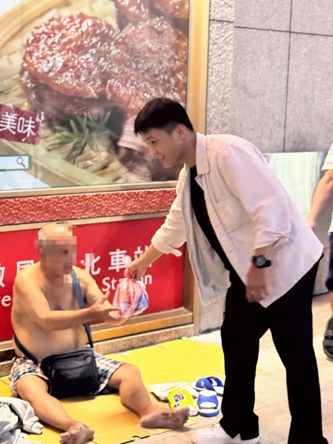 Dharma assembly for worshiping Bodhisattva Avalokitesvara – One-Day Practice at Linh An Pagoda in Taiwan