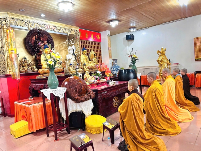 Dharma assembly for worshiping Bodhisattva Avalokitesvara – One-Day Practice at Linh An Pagoda in Taiwan