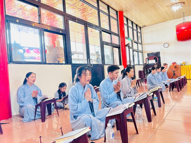 Dharma assembly for worshiping Bodhisattva Avalokitesvara – One-Day Practice at Linh An Pagoda in Taiwan