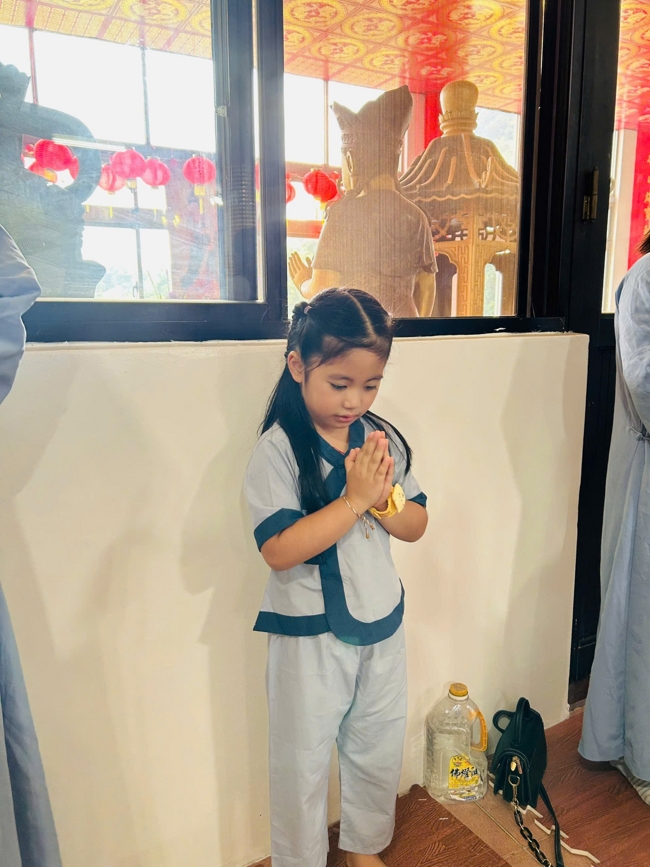 Dharma assembly for worshiping Bodhisattva Avalokitesvara – One-Day Practice at Linh An Pagoda in Taiwan