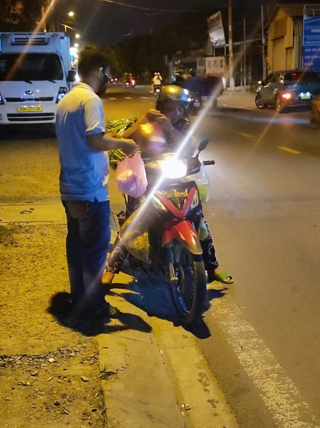 Giving box-lunch portions on occasion the Summer Retreat 2025