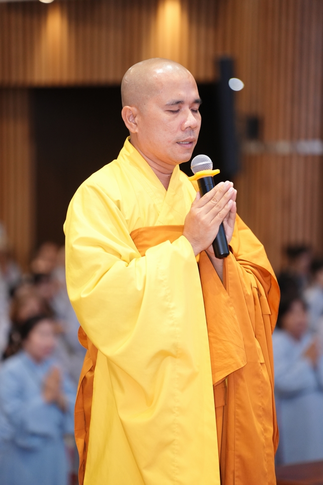 Khóa tu niệm Phật một ngày