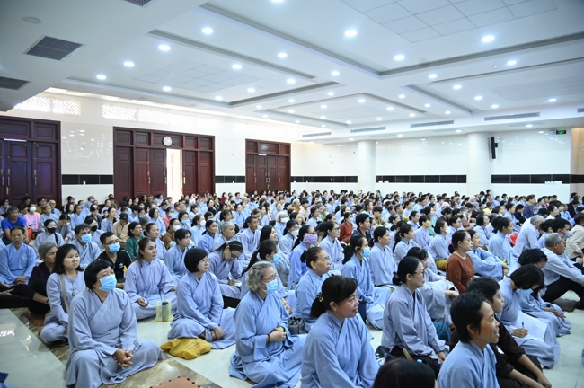 Khóa tu niệm Phật một ngày