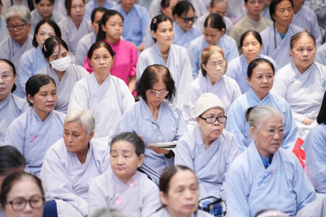 Khóa tu niệm Phật một ngày