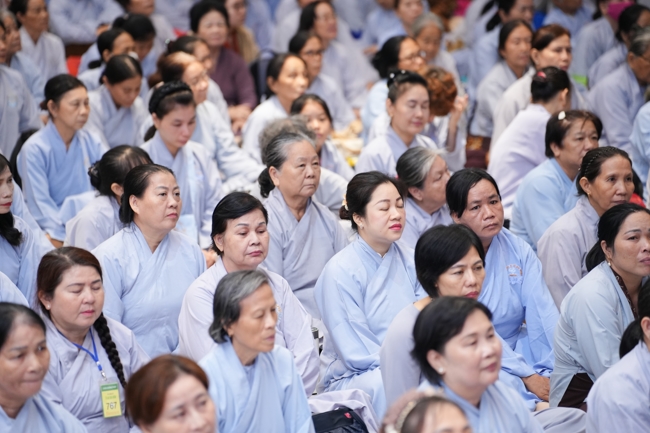 Khóa tu niệm Phật một ngày