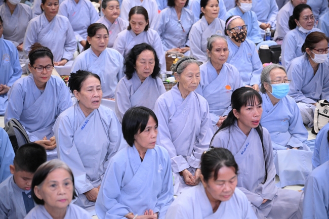 Khóa tu niệm Phật một ngày