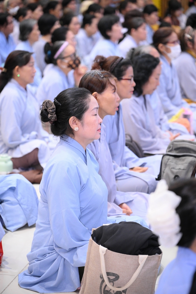 Khóa tu niệm Phật một ngày