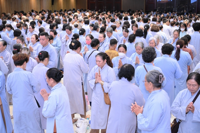 Khóa tu niệm Phật một ngày