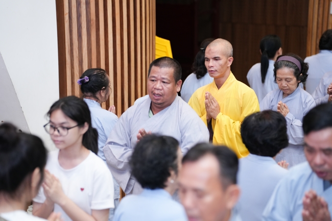 Khóa tu niệm Phật một ngày