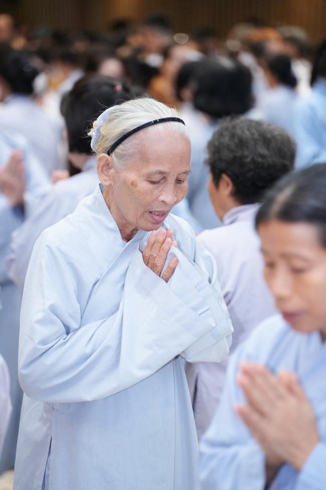 Khóa tu niệm Phật một ngày