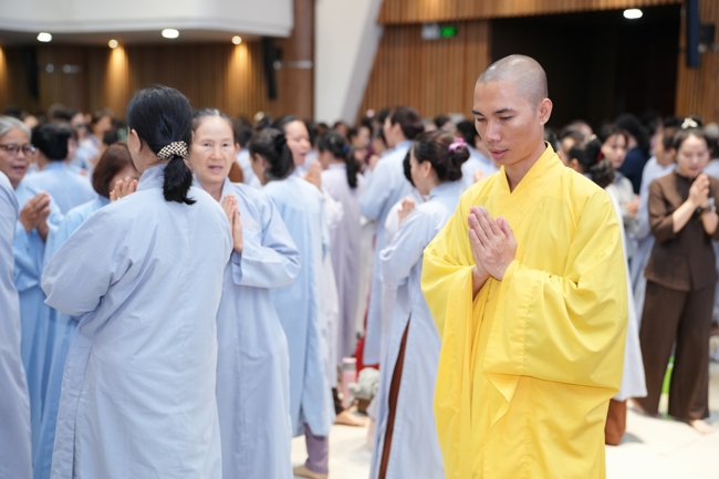 Khóa tu niệm Phật một ngày