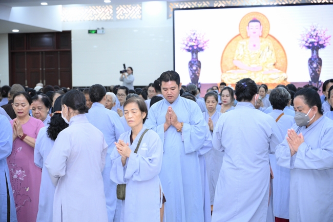 Khóa tu niệm Phật một ngày