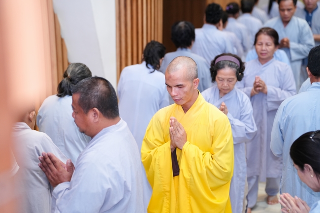 Khóa tu niệm Phật một ngày