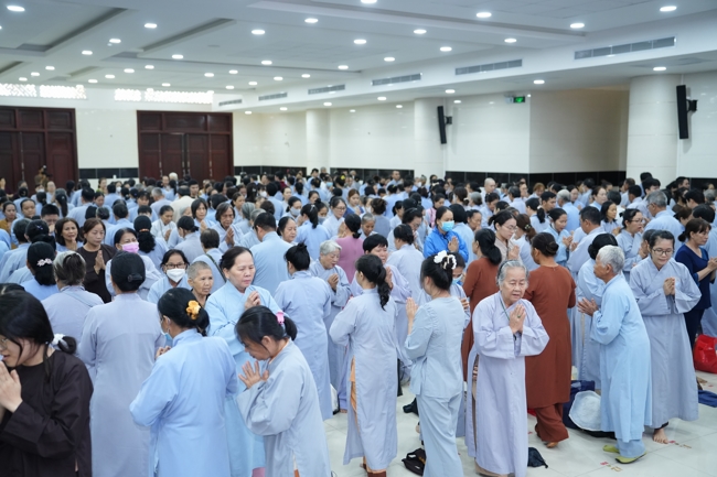 Khóa tu niệm Phật một ngày