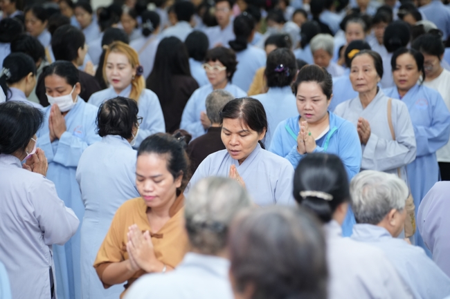 Khóa tu niệm Phật một ngày