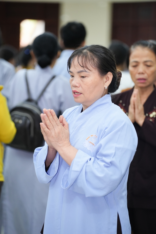 Khóa tu niệm Phật một ngày