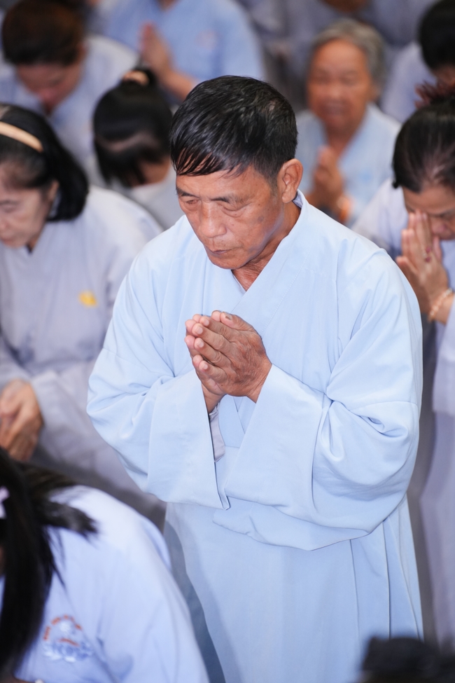 Khóa tu niệm Phật một ngày