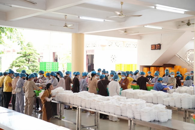 Khóa tu niệm Phật một ngày