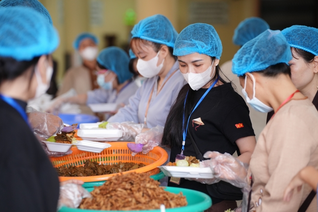 Khóa tu niệm Phật một ngày