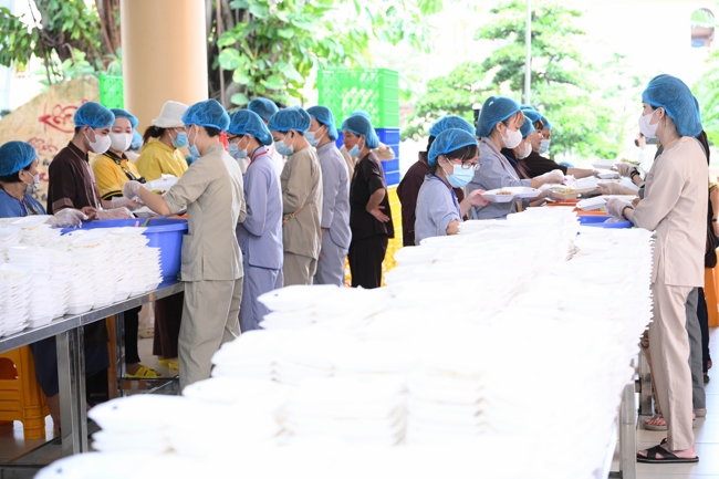 Khóa tu niệm Phật một ngày