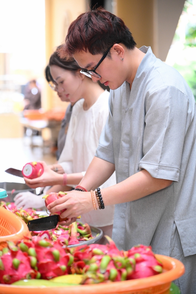 Khóa tu niệm Phật một ngày