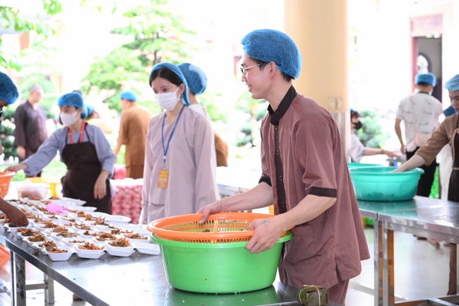 Khóa tu niệm Phật một ngày