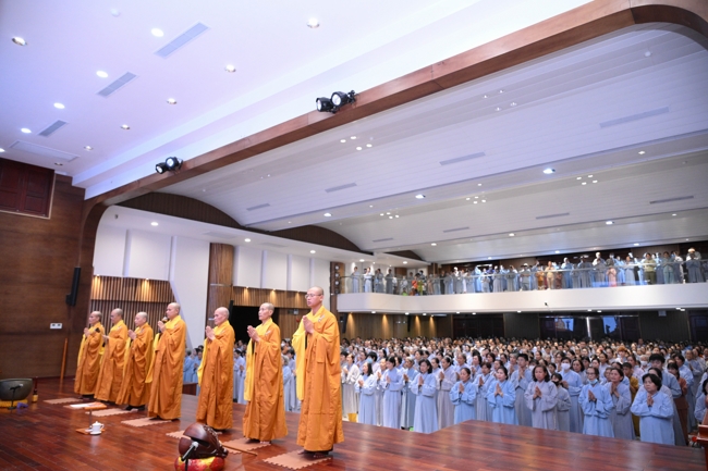 Khóa tu niệm Phật một ngày