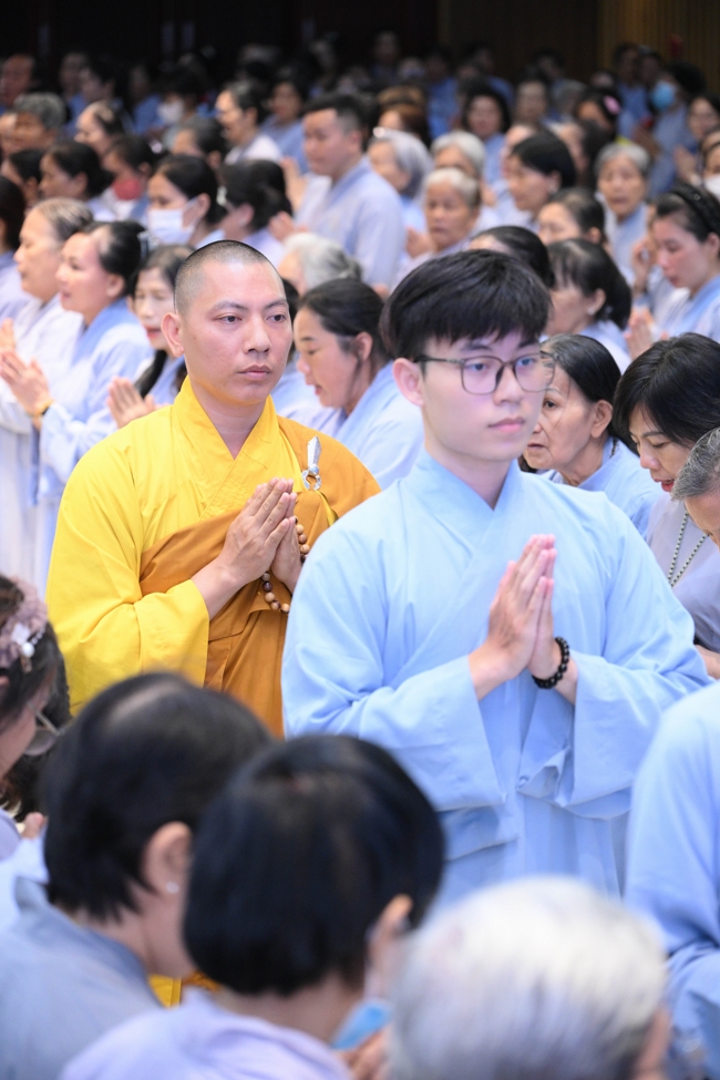 Khóa tu niệm Phật một ngày