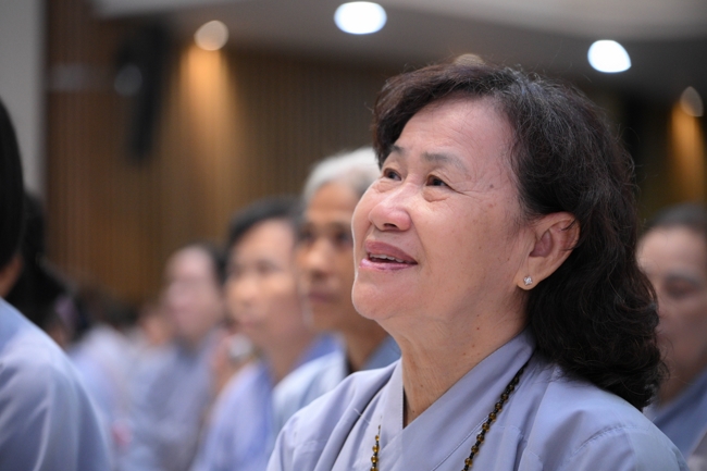 Khóa tu niệm Phật một ngày