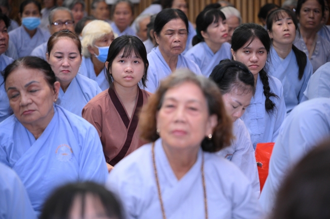 Khóa tu niệm Phật một ngày