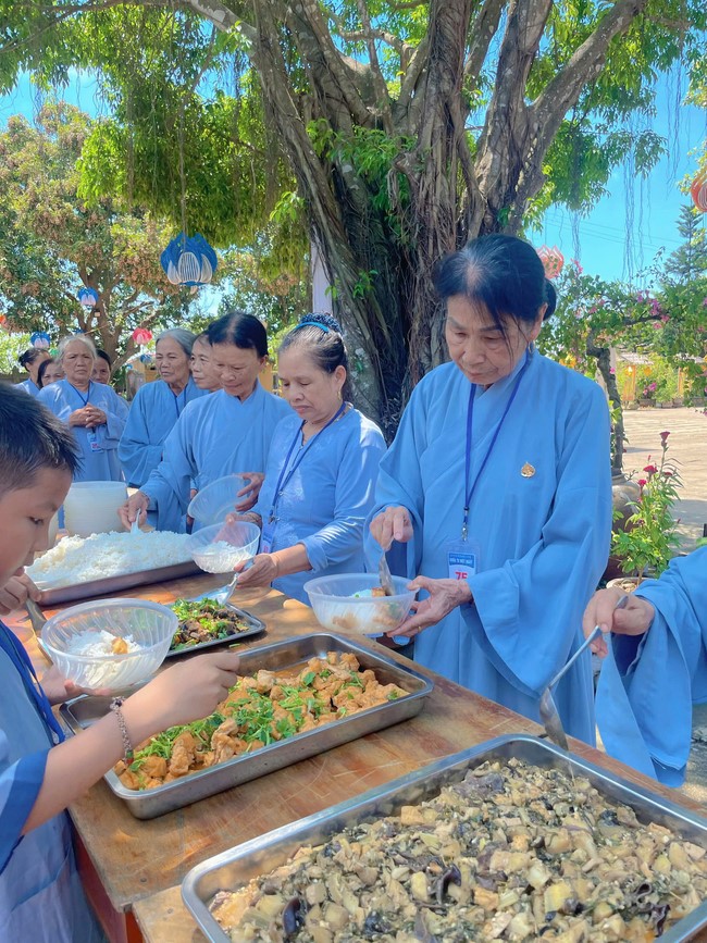 Chùa Đống Cao – Thanh Hoá: Khoá tu niệm Phật một ngày