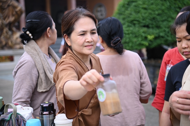 Chương trình cộng đồng “Thanh lọc thân tâm - Hướng dẫn phương pháp sống khỏe thuận tự nhiên