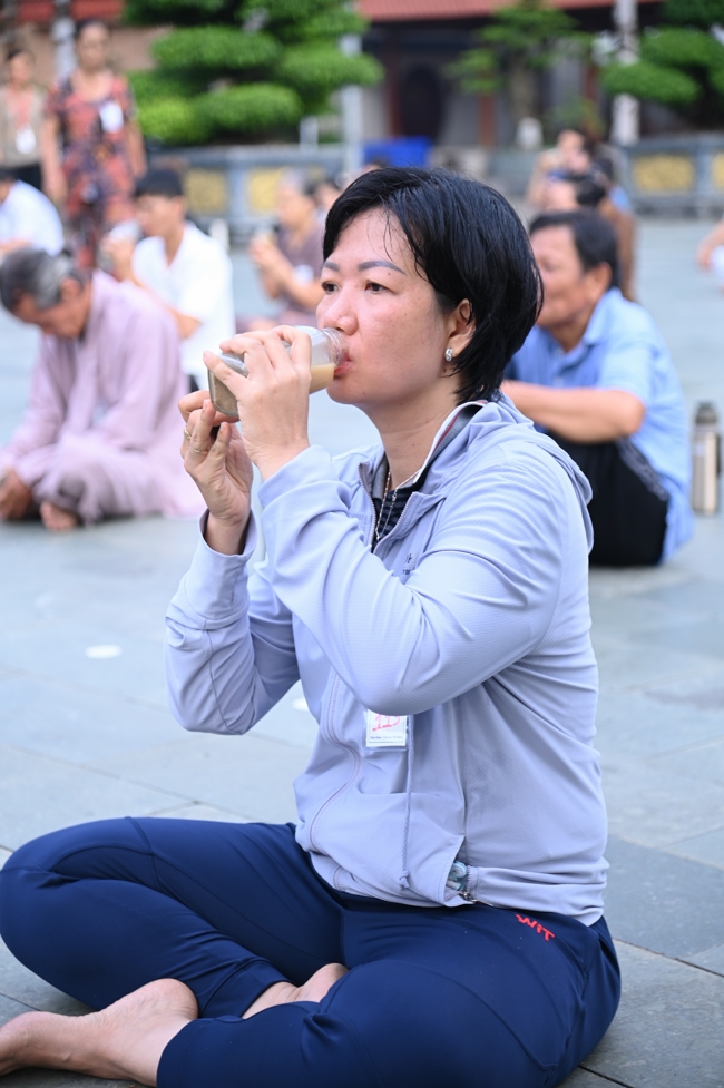 Chương trình cộng đồng “Thanh lọc thân tâm - Hướng dẫn phương pháp sống khỏe thuận tự nhiên