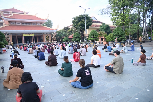 Chương trình cộng đồng “Thanh lọc thân tâm - Hướng dẫn phương pháp sống khỏe thuận tự nhiên