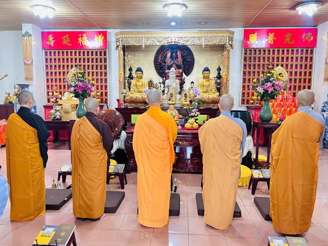 Chùa Linh Ẩn – Đài Loan: Khóa tu một ngày - Pháp Hội Đại Bi