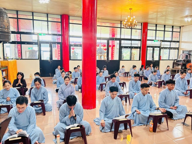 Chùa Linh Ẩn – Đài Loan: Khóa tu một ngày - Pháp Hội Đại Bi