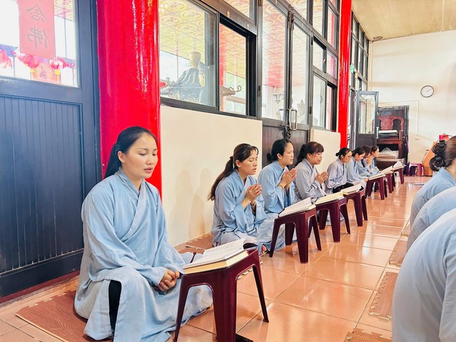 Chùa Linh Ẩn – Đài Loan: Khóa tu một ngày - Pháp Hội Đại Bi