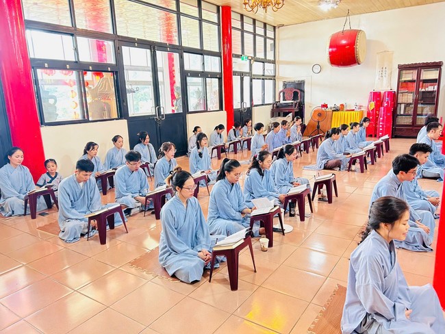 Chùa Linh Ẩn – Đài Loan: Khóa tu một ngày - Pháp Hội Đại Bi