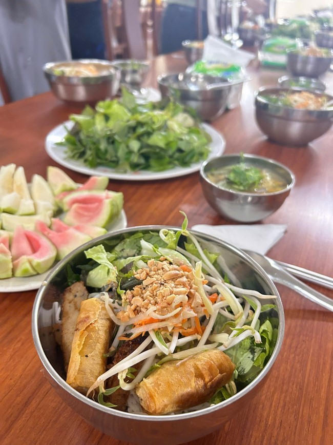 Chùa Linh Ẩn – Đài Loan: Khóa tu một ngày - Pháp Hội Đại Bi