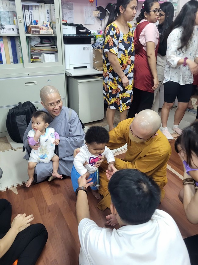 Chùa Linh Ẩn – Đài Loan: Khóa tu một ngày - Pháp Hội Đại Bi