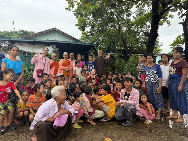 Chùa Linh Ẩn – Đài Loan: Khóa tu một ngày - Pháp Hội Đại Bi