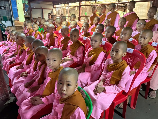 Chùa Linh Ẩn – Đài Loan: Khóa tu một ngày - Pháp Hội Đại Bi