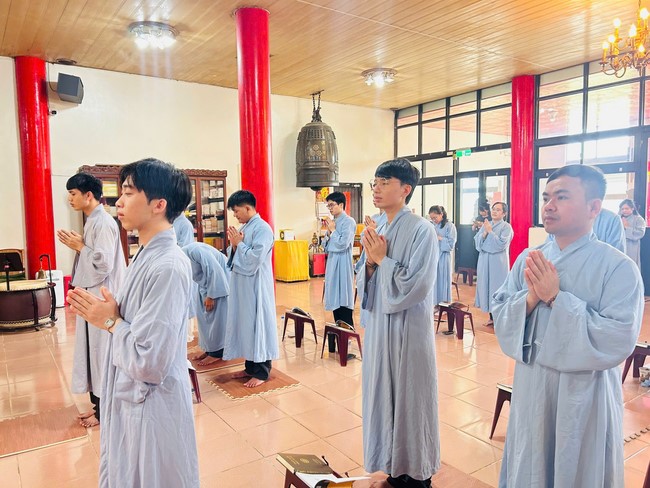 Chùa Linh Ẩn – Đài Loan: Khóa tu một ngày - Pháp Hội Đại Bi