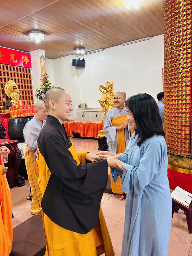 Chùa Linh Ẩn – Đài Loan: Khóa tu một ngày - Pháp Hội Đại Bi